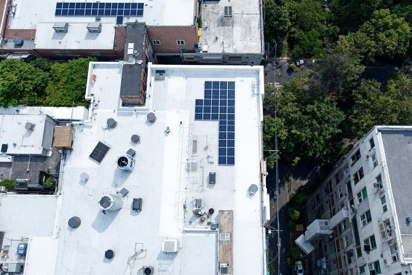 Quels avantages les PME peuvent-elles tirer de la location de toiture photovoltaïque ?