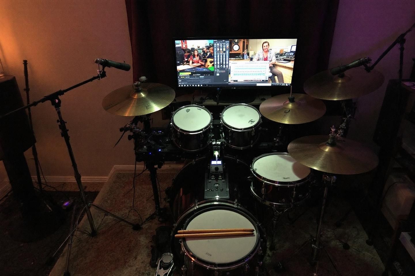 La fréquence de maintenance d’une batterie virtuelle varie-t-elle selon l’usage d’un professionnel ?