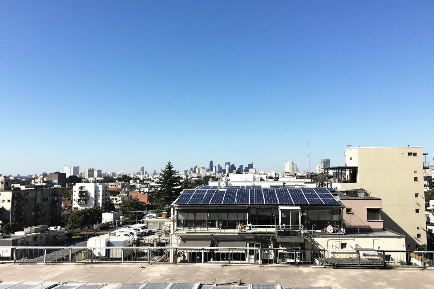 Quels dispositifs publics soutiennent aujourd’hui le placement photovoltaïque ?