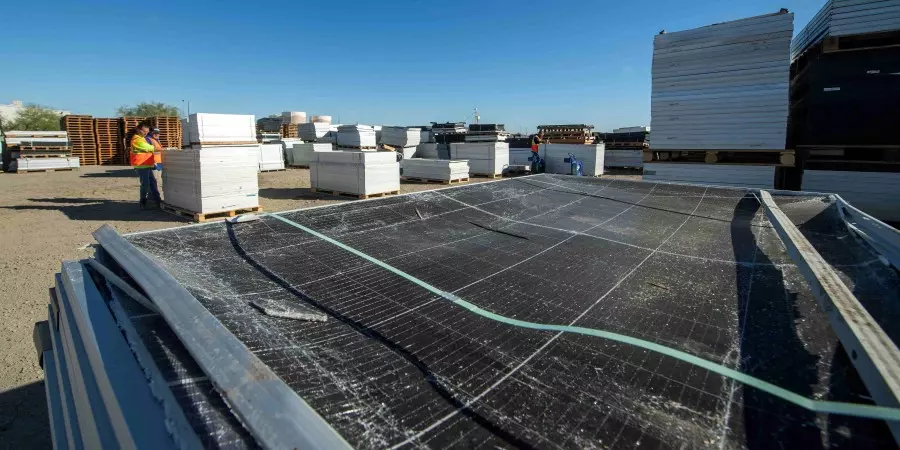 We Recycle Solar : recyclage de panneaux solaires innovant en Arizona