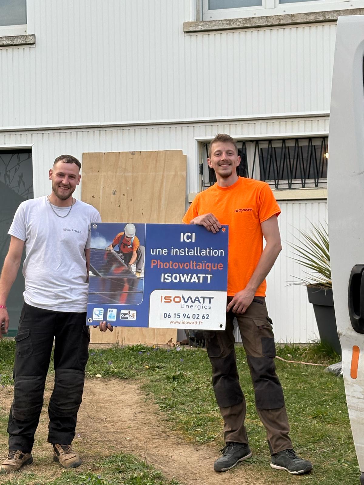 Client satisfait qui promeut Isowatt