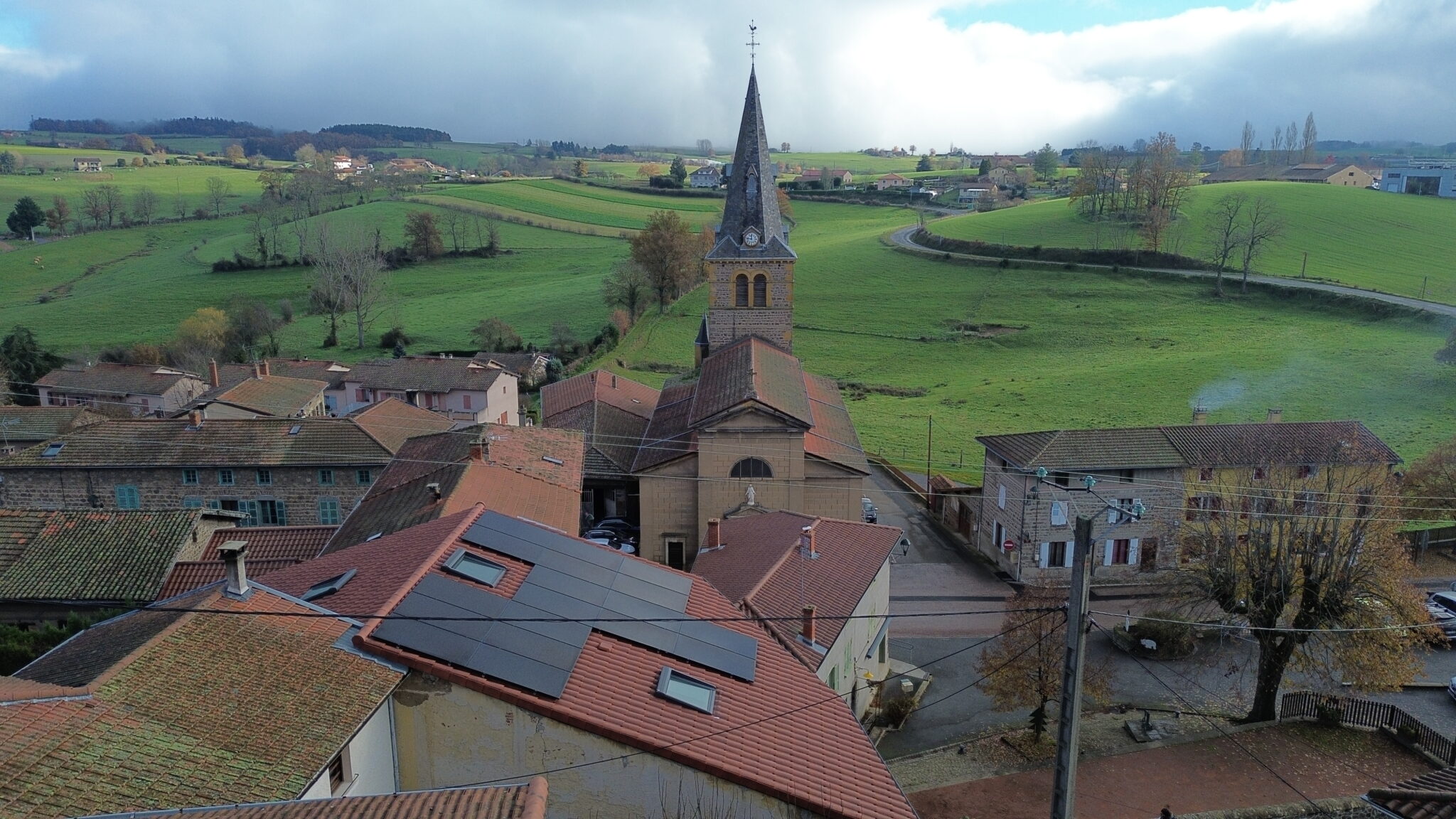 Panneaux photovoltaïques zone rurale