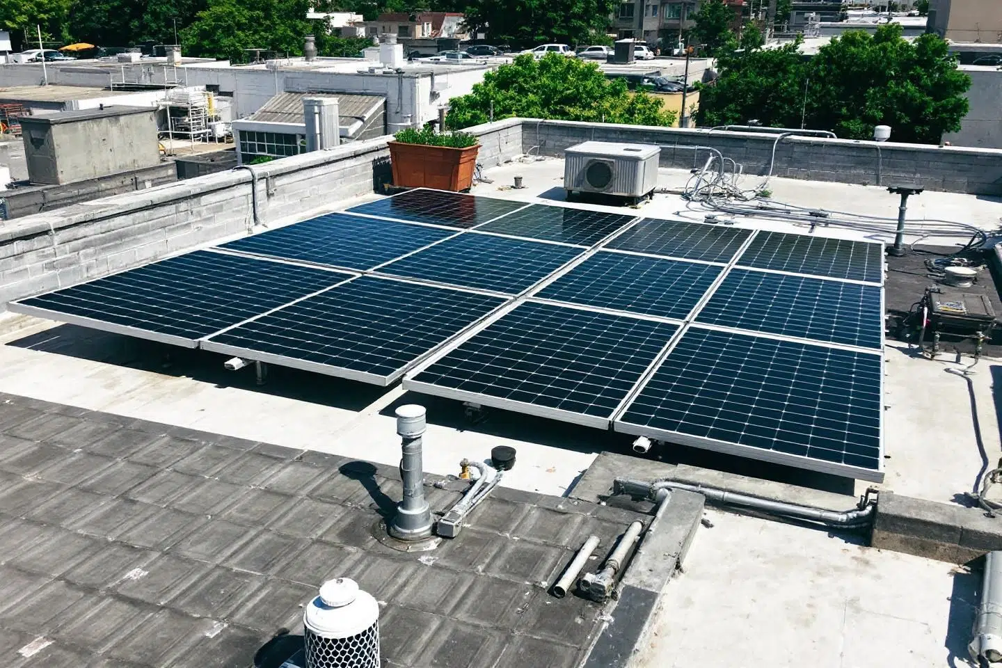 Comment les labels RGE QualiPV et AQPV témoignent de l’engagement qualité de Mylight