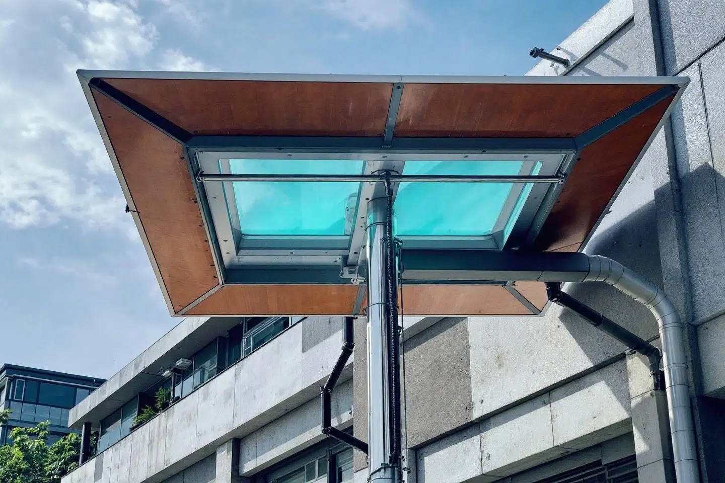 En quoi la tolérance à l’ombrage constitue un critère important pour maintenir la performance des panneaux solaires et panneaux photovoltaïques en ville ?