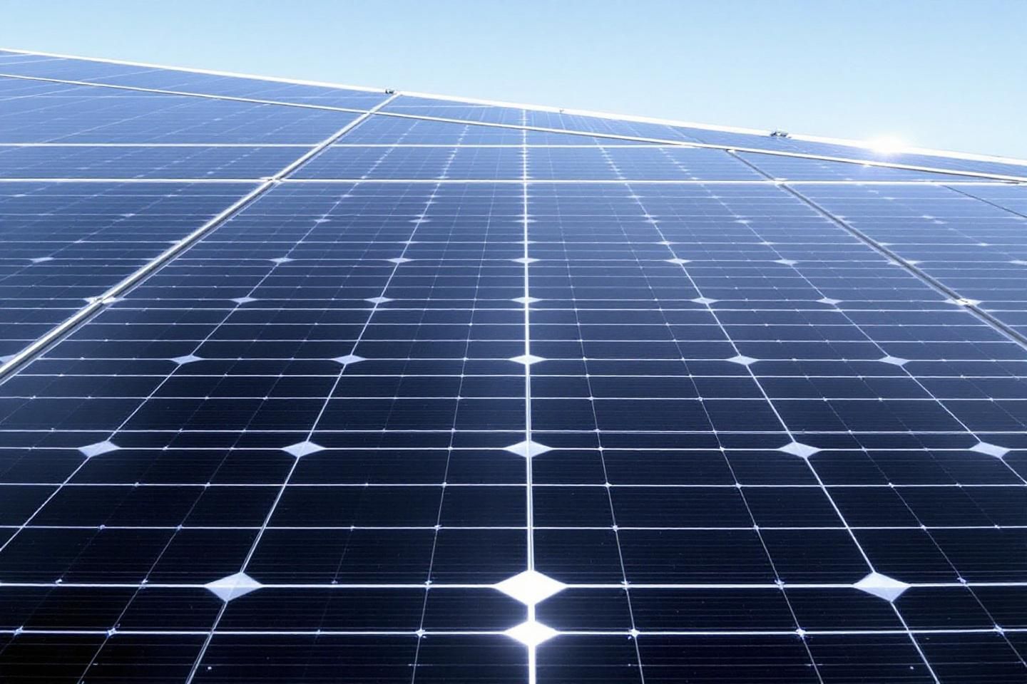 En quoi la qualité des matériaux utilisés influence-t-elle la durabilité dans la location de panneau solaire ?